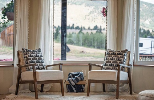 Anaconda House | Views for Miles; Ski Disco