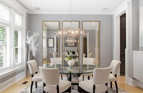 Downtown Minneapolis Villa | Villa Bella