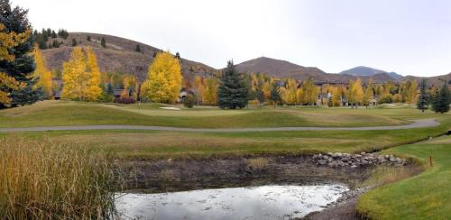 Sun Valley House | Villager Vacation Condo + SV Resort Amenities