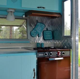 Thompson Falls House | Vintage Camper Rental Perfect for Glamping in Montana