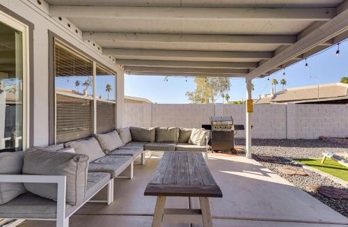 Village Park Four House | Walk to Riverview Park! Dog-Friendly Mesa Retreat