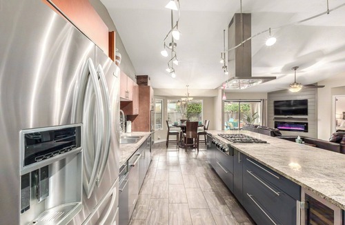 Glendale House | Walk to State Farm Stadium-Heated Pool Included-Family Friendly-Outdoor Spaces