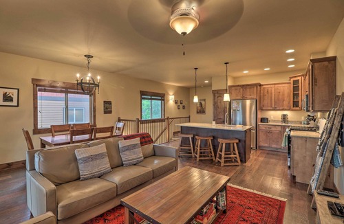 Bigfork Apartment | Walkable Bigfork Townhome: Fish, Hike & Ski!
