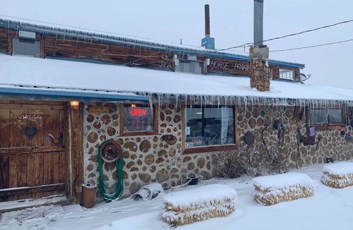 Dillon Cabin | Warrior Room, Grant MT, Horse Prairie Stage Stop. Single, Full bed TINY SPACE!