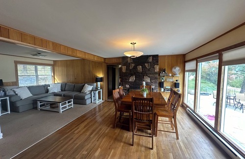 Polson Cabin | Waterfront cabin with wifi