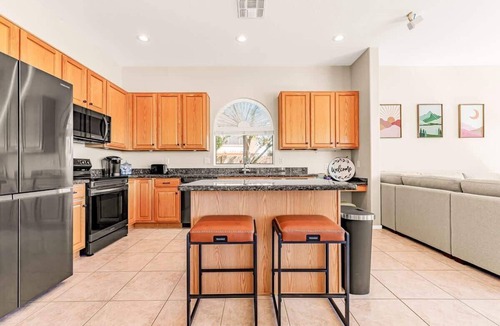 Chandler House | Waterfront in Ocotillo, 4BR, 2BA, Heated Pool