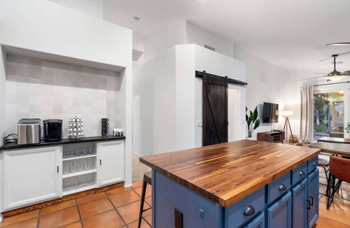 Fox Crossing Villa | Waterfront Villa with Pool Hot Tub Lounge area