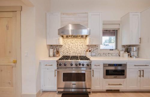 Eureka House | Wilderness Club Haven for 12