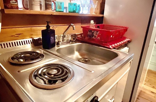 Corvallis Cabin | Wilderness Spirit Cabins 'Bear Cave' cabin-family friendly/sportsman paradise