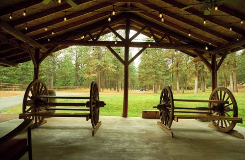 Superior Cabin | With breathtaking views of Sheep Mountain, the Bunkhouse Cabin is a single-level residence with two bedrooms and two full baths. Sleeps 10 with easy access to the Six8 Saloon and entertainment area with horseshoe and fire pits. Generous outdoor space