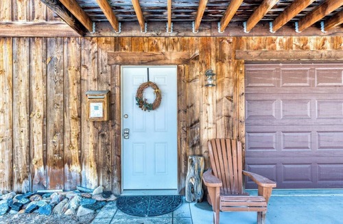 Conner Cabin | Wonderful 2 Bed 2 Bath Cabin on The Bitterroot River
