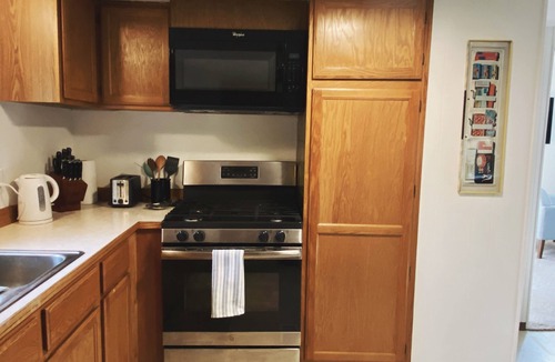 Woods Bay House | Woods Bay Get-A-Way! Public Lake Access