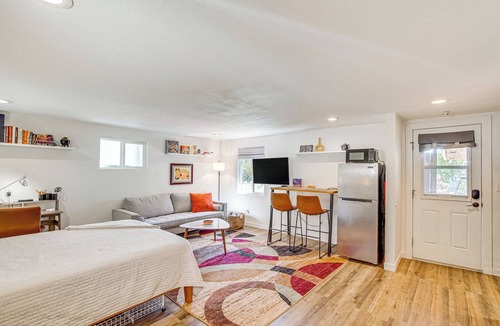Yakima Apartment | Yakima Wine Country Retreat w/Scenic Valley Views