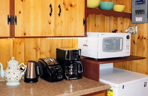 Island Park Cabin | Yellowstone Elk Cabin+Sauna+AC+20miles to Yellowstone