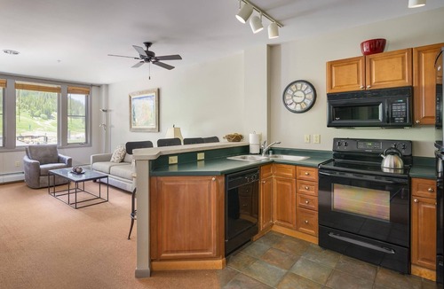 Winter Park Condo | Zephyr Mountain Lodge 2315 | Ski In Ski Out | Walk To Base Area