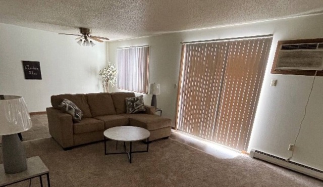 2 bedroom apartment with balcony