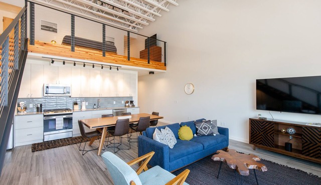Aspen Hideout:Midtown Bozeman