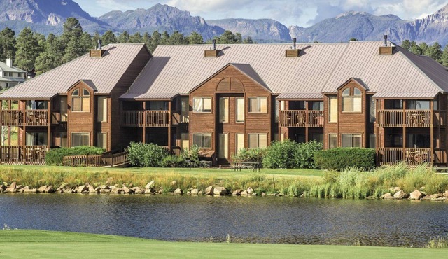 Beautiful 1 bedroom unit at resort, sleeps 4