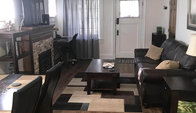 Beautiful 1922 condo, 50% monthly discount