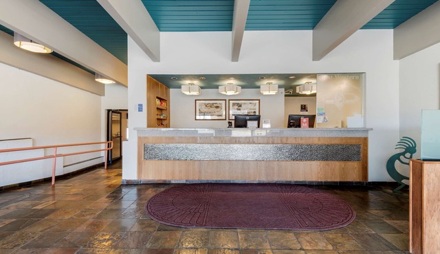 Best Western Turquoise Inn & Suites