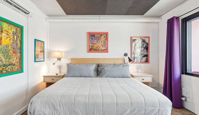 Boutique Vera Hotel Room 201: King Room in the Heart of Folly Beach