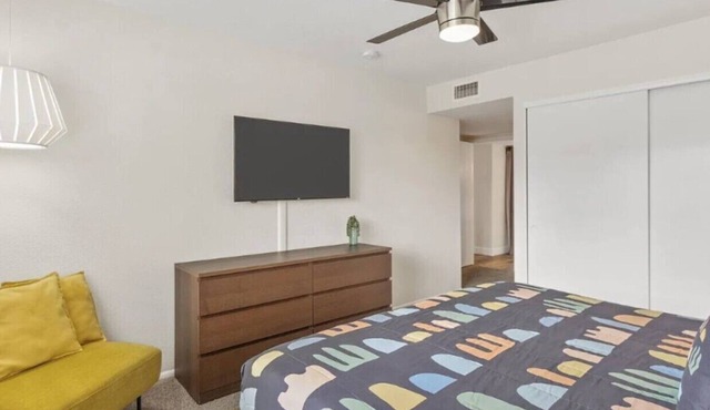 Chaparral Charmer | 3BR | Pool | Bikes | King bed!
