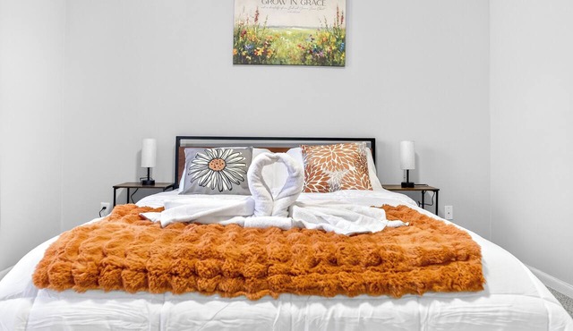 Charming 1-bedroom apartment with AC in vibrant Durham
