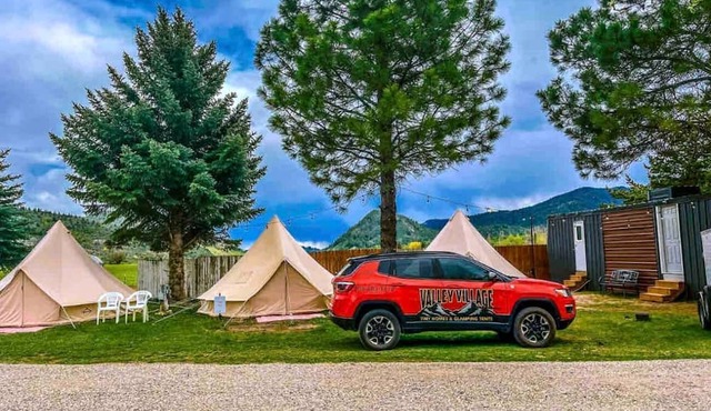 Charming Bell Tent in Swan Valley, Idaho near Palisades Lake and Jackson Hole