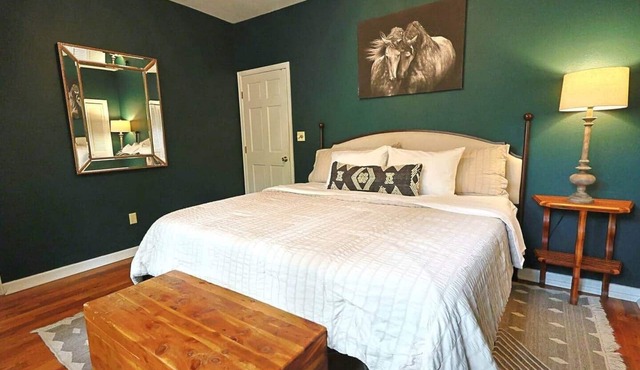 Cheyenne Chateau - Broadmoor Gem