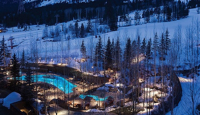 Four Seasons Residence. 2 Bed/2.5 Bath. Second Unit! Check availability 2026!