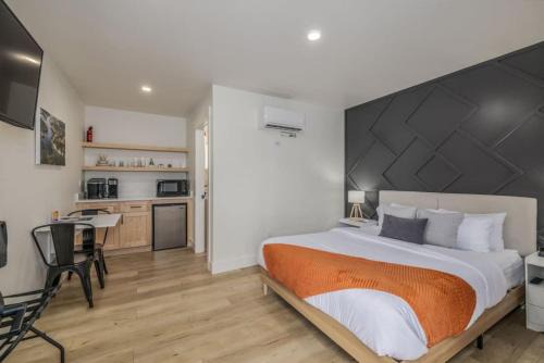 Fresh Modern Retreat 5 Min to CDA Lake And Vibrant Downtown