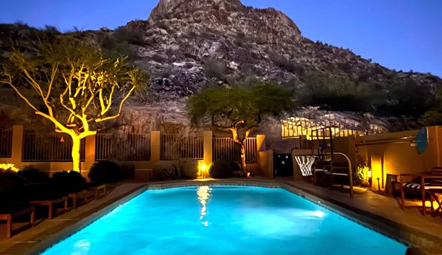Heated Saltwater Pool, Mtn View, King Beds, Games, Near Golf & Hiking, Sleeps 10