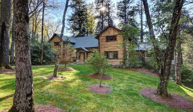 Highlands Luxe 24-acre Mountain Estate, on Big Creek, Joe Webb Log Cabin