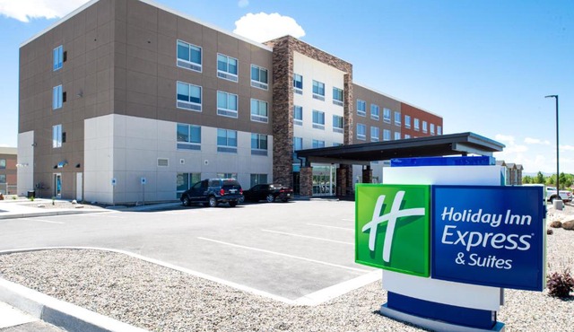 Holiday Inn Express & Suites - Elko by IHG