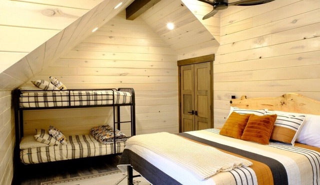 Juniper Ridge Luxury Lodge Two-Bedroom Casita @ East Zion