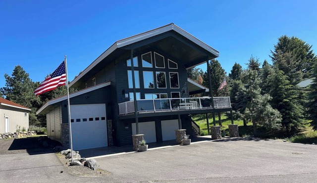 Lake House In Cascade w/Hot Tub