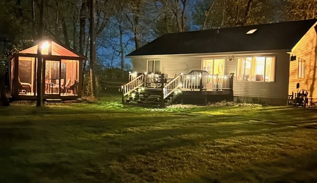 Lakefront Cabin w/Hot Tub Near Cuyuna Trails In Crosby, MN