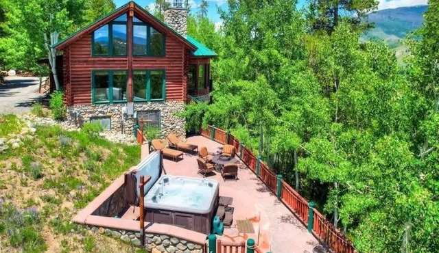 Lincoln Lodge - Hot Tub, Fireplace, Views