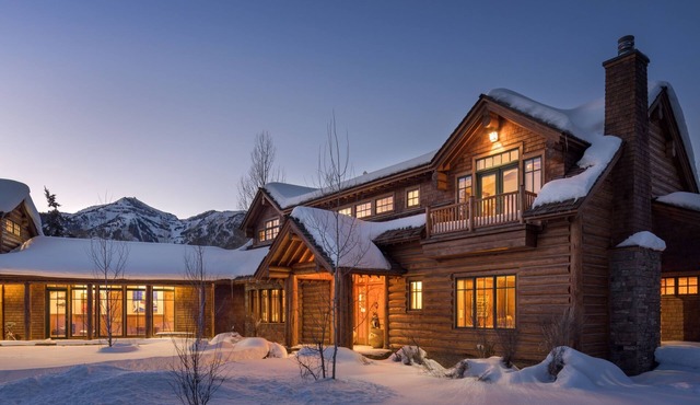 LPJH | Rendezvous Lodge | The Perfect Private Oasis Just Minutes from the Slopes