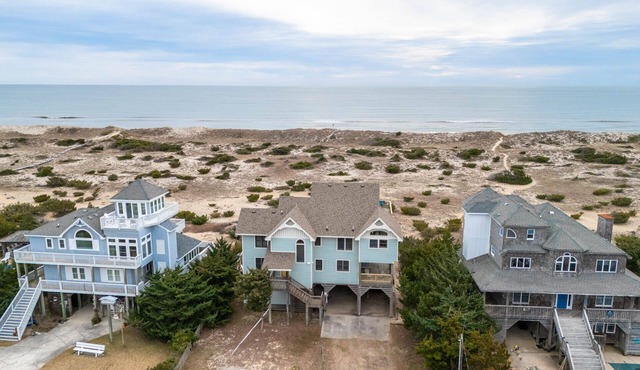 Luxury 5 bed/5 bath oceanfront with pool, NEW hot tub & dog friendly!