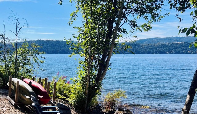 New Lake CDA Retreat, Waterfront, Kayaks