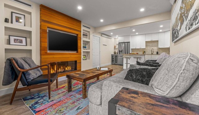 New | Prime Location | Skier`s Paradise