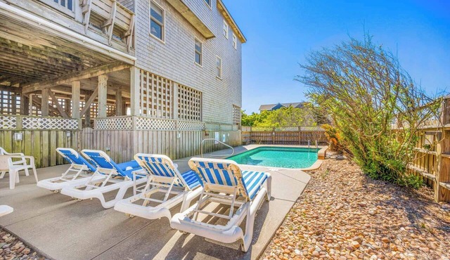 Oceanview Dog Friendly Home w/Private Pool, Hot Tub, Basketball, Beach Nearby