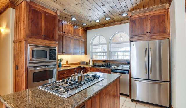 Pagosa Springs Vacation Rental 6 Mi to Downtown!