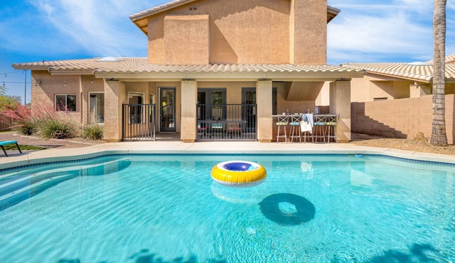 Palomino by AvantStay | Luxury Group Estate + Pool