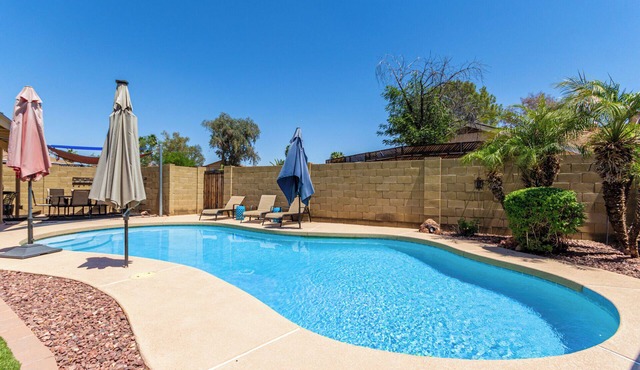 Paradise in Chandler ! Oasis in the Desert !