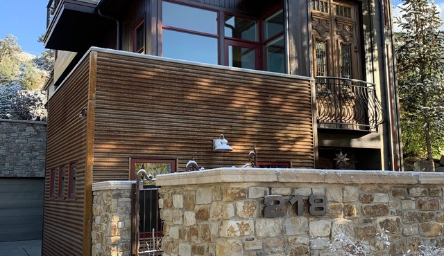 Rustic Modern Home in Historic Basalt