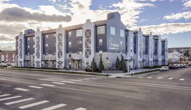 Spacious College-Style Apartment, Grand Teton & Yellowstone National Parks