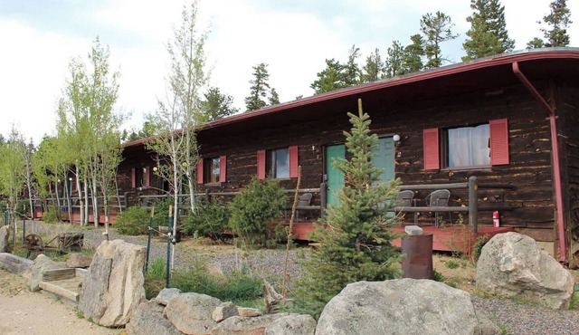 Sundance Lodge