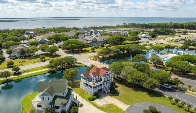 Taproom's Landing: Hot Tub, Community Pool nearby, Close to Beach